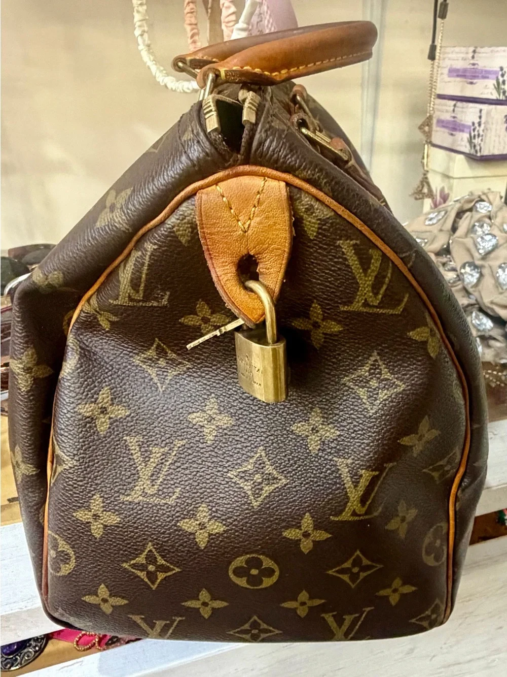 LV SPEEDY BAG 30